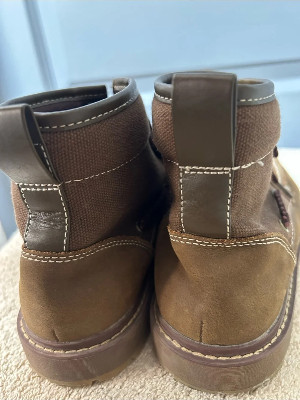 SPERRY Boys AO TWISTED LUG BOOTS. Boys size 4M. Like new